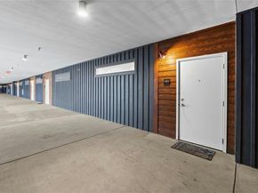 4361 S Congress Ave 402, Austin TX 78745