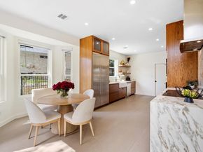 1 Sparrowglen LN, The Hills TX 78738