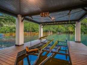 5217 S Scout Island CIR, Austin TX 78731