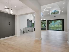 5217 S Scout Island CIR, Austin TX 78731