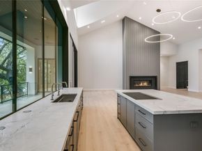 5217 S Scout Island CIR, Austin TX 78731