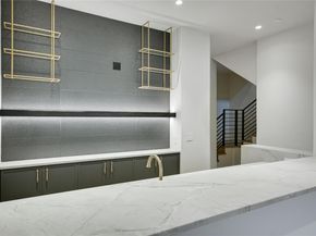 5217 S Scout Island CIR, Austin TX 78731