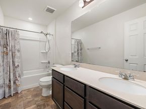 2950 E Old Settlers BLVD 79, Round Rock TX 78665