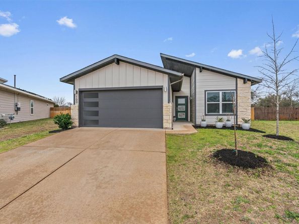 100 Deserti RD, Leander TX 78641