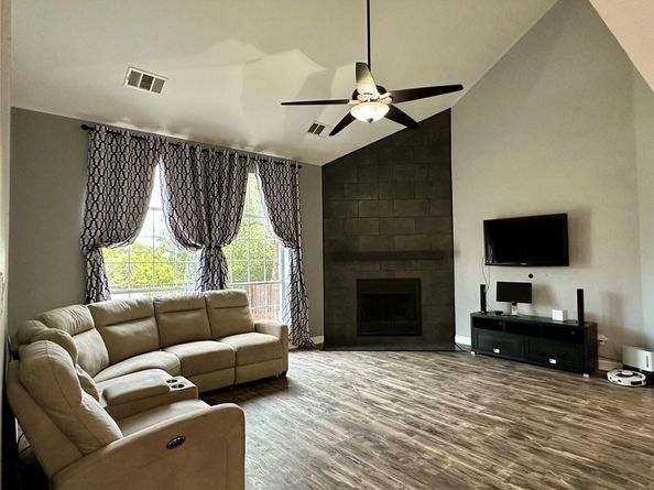 11620 Running Brush LN, Austin TX 78717