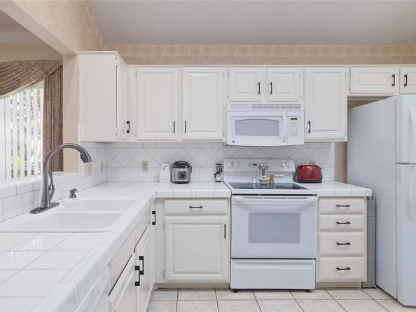2506 Jacqueline DR, Leander TX 78641