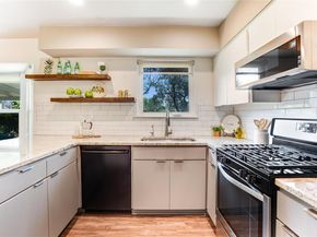 8104 Los Ranchos DR, Austin TX 78749