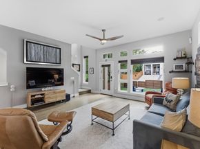 2712 S 5th ST B, Austin TX 78704