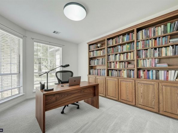 3300 Onion Hollow CV, Austin TX 78739