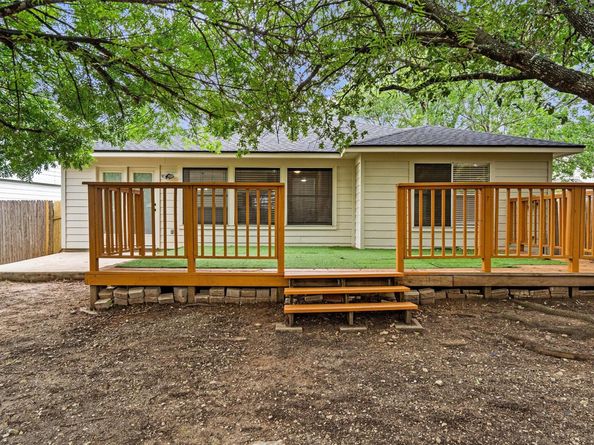 2012 Charlotte WAY, Round Rock TX 78664