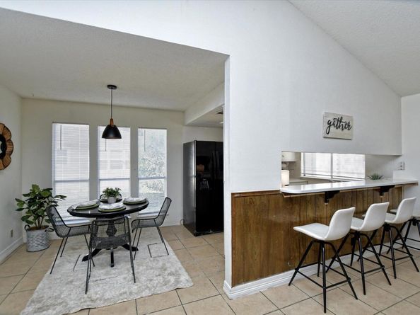 621 Buckskin DR, Round Rock TX 78681