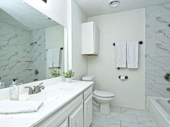 621 Buckskin DR, Round Rock TX 78681