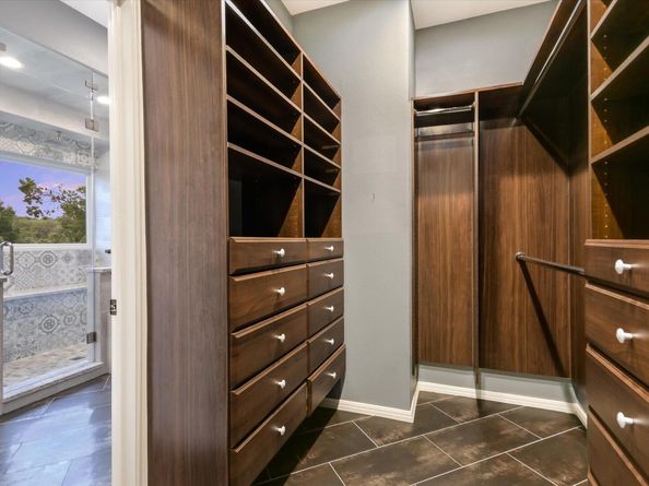1703 Brookhaven DR, Austin TX 78704