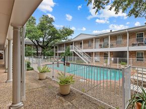 1240 Barton Hills DR 108, Austin TX 78704