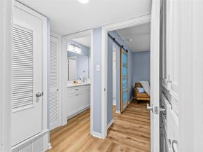 1240 Barton Hills DR 108, Austin TX 78704