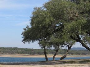 21472 Coyote TRL, Lago Vista TX 78645