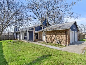 2800 Burleson RD