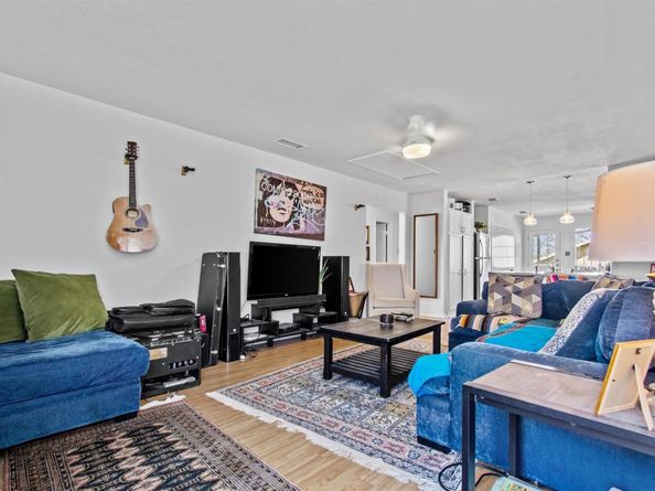 2800 Burleson RD, Austin TX 78741