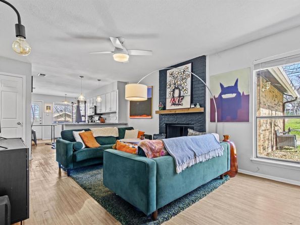 2800 Burleson RD, Austin TX 78741