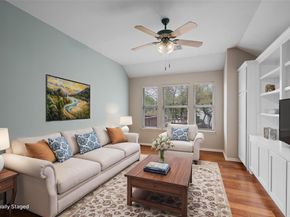 318 Ridge Run DR, Georgetown TX 78628