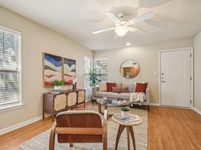 7685 Northcross DR 329, Austin TX 78757
