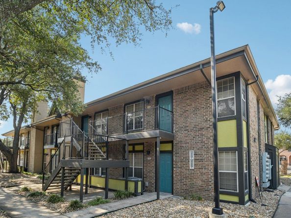 7685 Northcross DR 329, Austin TX 78757
