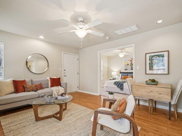 7685 Northcross DR 329, Austin TX 78757