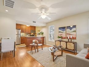 7685 Northcross DR 329, Austin TX 78757