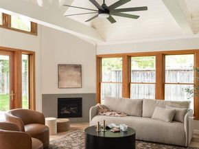 2710 Greenlawn PKWY, Austin TX 78757