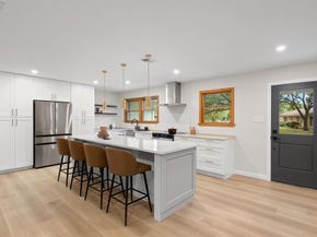 2710 Greenlawn PKWY, Austin TX 78757