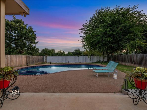 803 Brook Meadow TRL, Cedar Park TX 78613