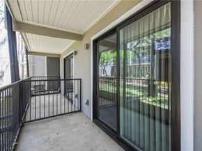 935 La Posada DR 142, Austin TX 78752
