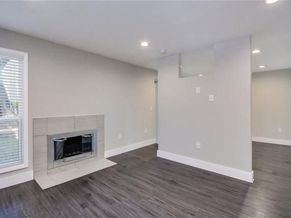935 La Posada DR 142, Austin TX 78752