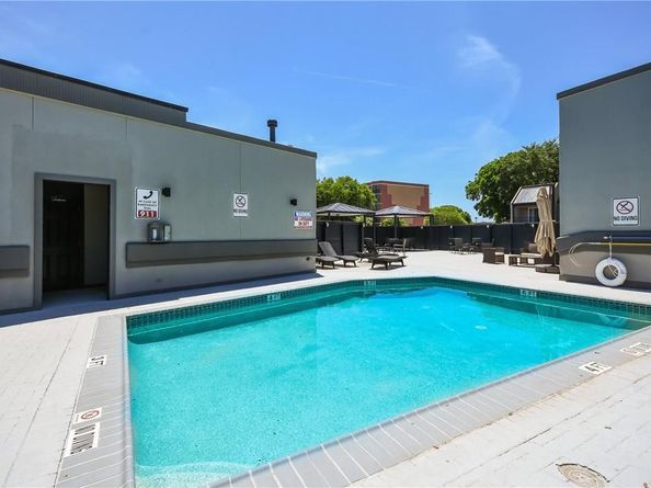 935 La Posada DR 142, Austin TX 78752
