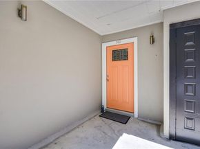935 La Posada DR 142, Austin TX 78752