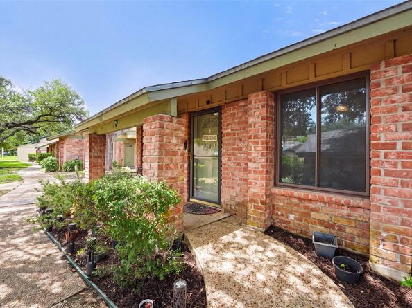 9622 Covey Ridge LN, Austin TX 78758