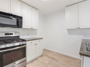 9100 Shepard DR, Austin TX 78753