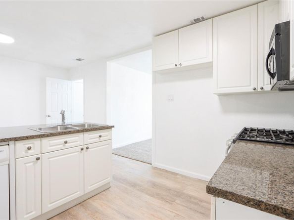 9100 Shepard DR, Austin TX 78753