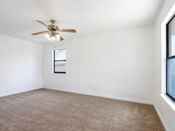 9100 Shepard DR, Austin TX 78753