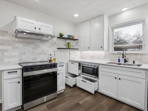 210 Fallwell ST, Liberty Hill TX 78642