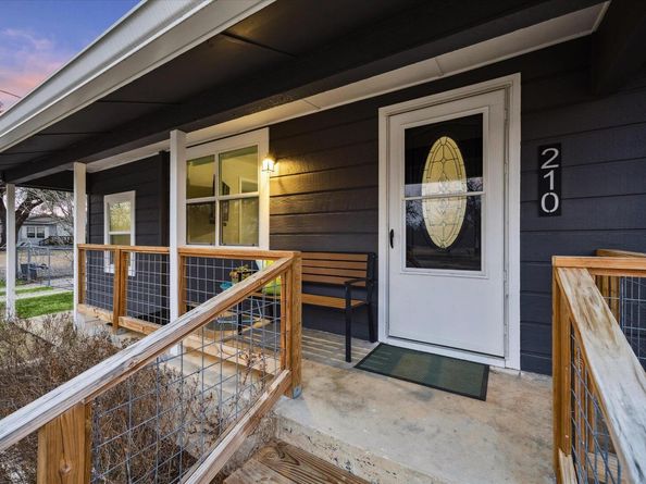 210 Fallwell ST, Liberty Hill TX 78642