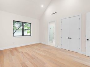 1910 Crooked LN, Austin TX 78741