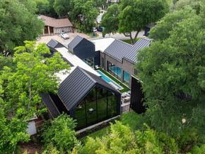 1910 Crooked LN, Austin TX 78741
