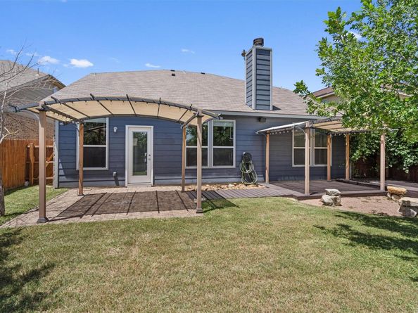 205 Talon Grasp TRL, Leander TX 78641