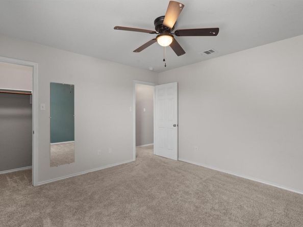 205 Talon Grasp TRL, Leander TX 78641