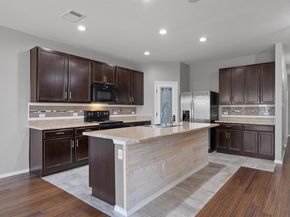 205 Talon Grasp TRL, Leander TX 78641