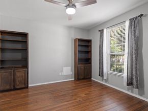 205 Talon Grasp TRL, Leander TX 78641