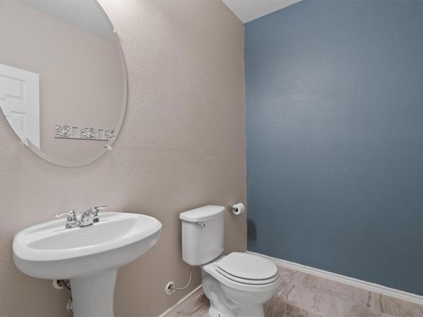 205 Talon Grasp TRL, Leander TX 78641