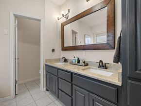 11001 River Plantation DR, Austin TX 78747