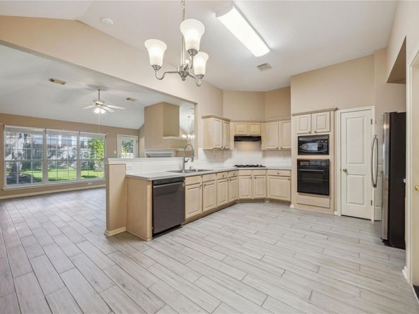 9120 Fainwood LN, Austin TX 78749